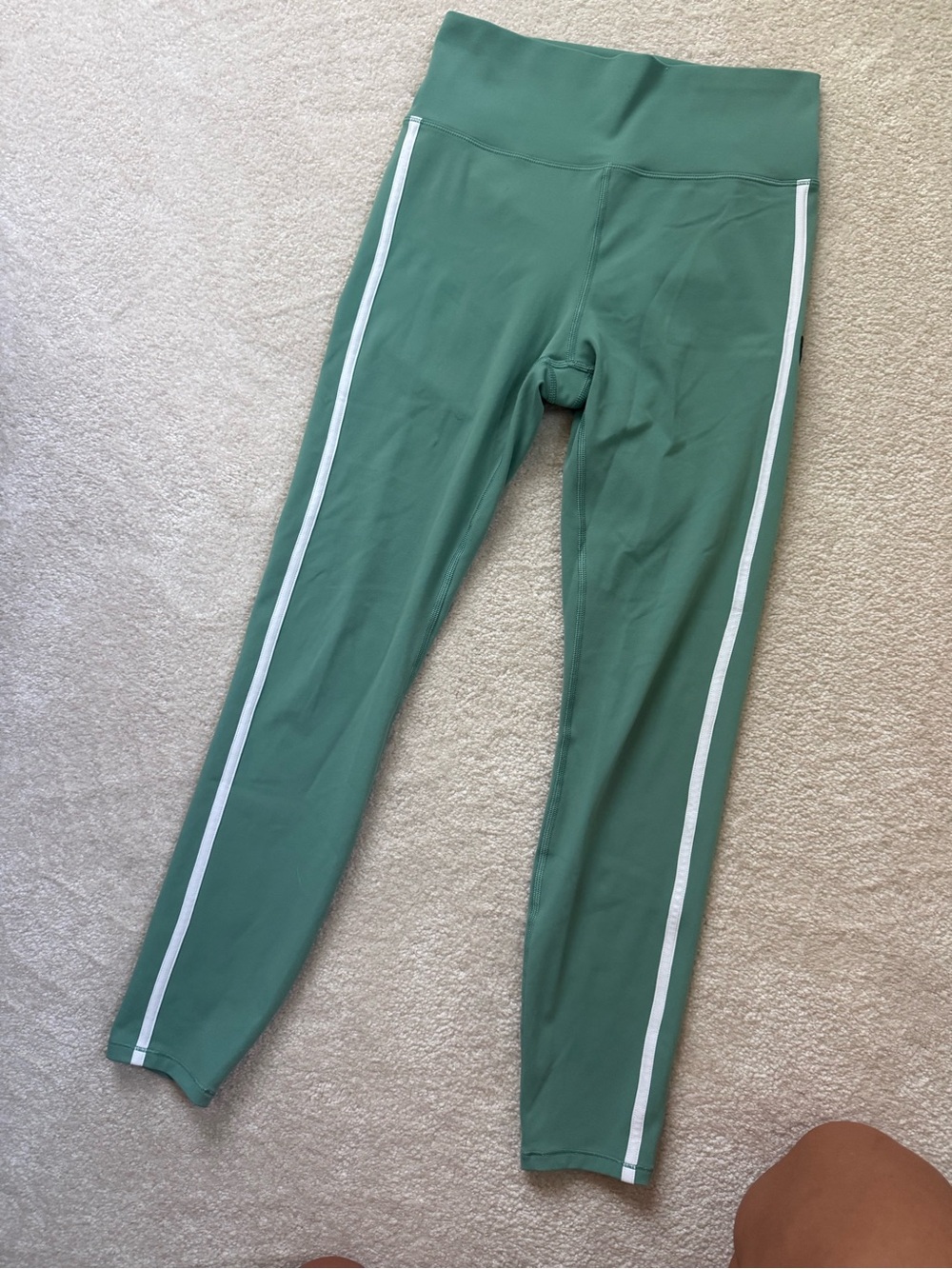 Vuori Womens Green Side-Stripe Active Leggings